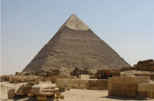 Egipt: Se redeschide piramida lui Kefren