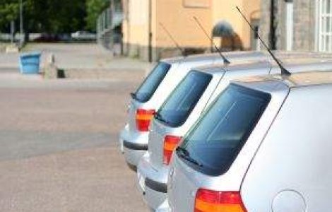 Inmatricularile de automobile noi din Romania au scazut cu 31%