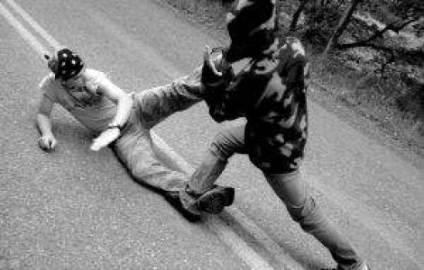 Pedepse MAI ASPRE pentru elevii AGRESIVI in viitorul apropiat?