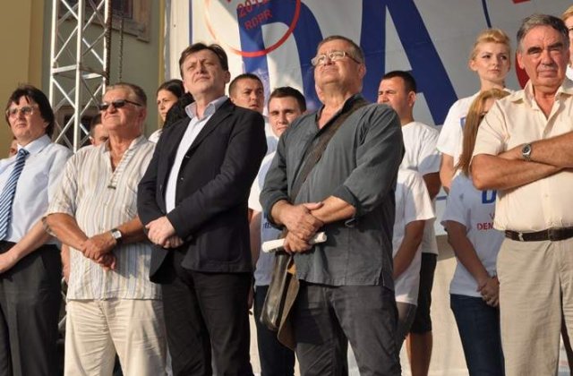 Ponta: Basescu incalca din nou Constitutia. USL sufera de amnezie?