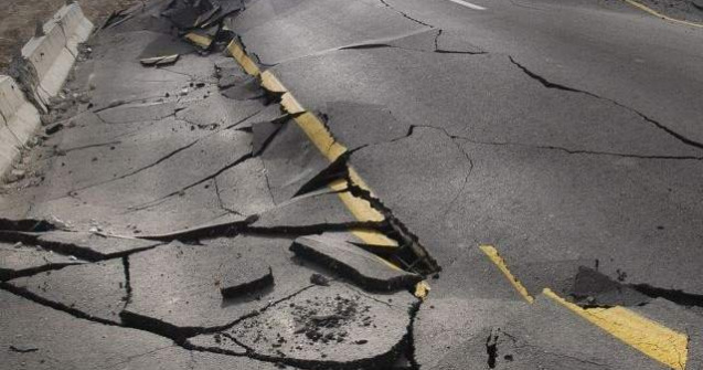 Cutremur cu magnitudinea 6,4 grade in Albania. Cel putin 13 morti si cladiri prabusite