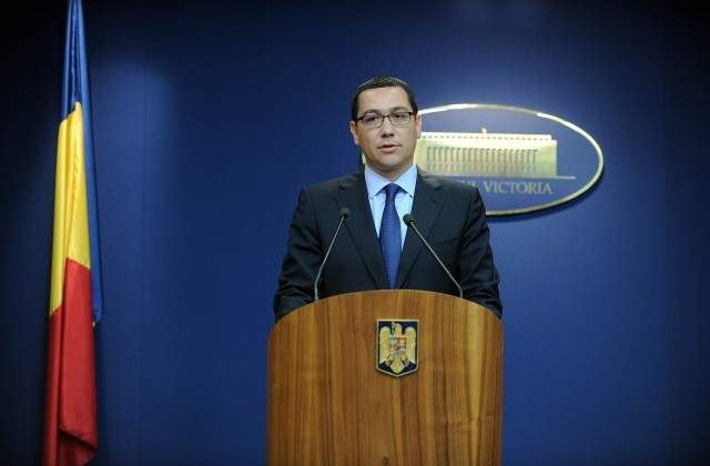 Ponta: Sunt tentat sa critic Petrom cand scumpeste benzina, dar ma opresc
