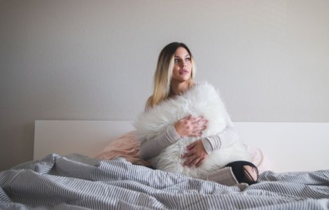  Top  Iarna iti afecteaza somnul: 7 motive pentru care te odihnesti mai putin in sezonul rece