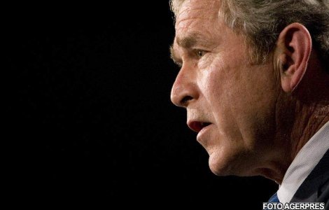 Bush il critica pentru prima data pe Obama, Casa Alba contraataca