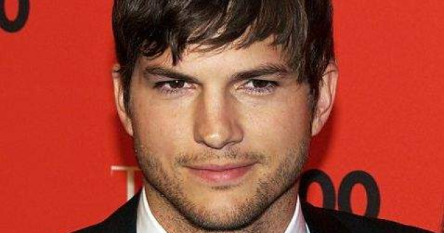 Ashton Kutcher, cel mai bine platit actor de televiziune in 2012