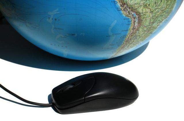 Reformistii iranieni primesc ajutor din partea 'piratilor'