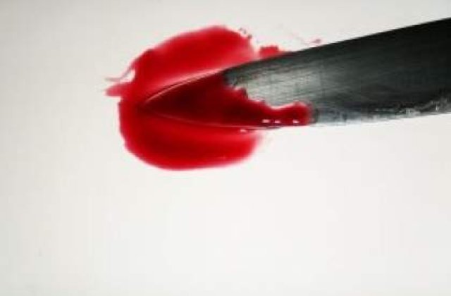 Un elev de 14 ani a fost injunghiat in apropierea unei scoli