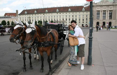 Laura Cosoi si Smiley, vacanta spontana la Viena