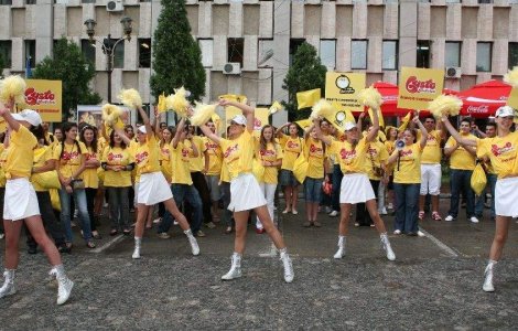 (P) Liga Optimistilor invadeaza Bucurestiul!