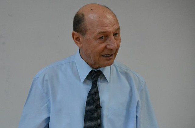 Basescu: Ecaterina Andronescu si PSD sunt responsabilii principali pentru sacrificarea viitorului tarii
