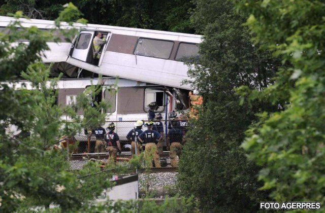 Bilantul accidentului de metrou din Washington a fost revizuit la sapte morti