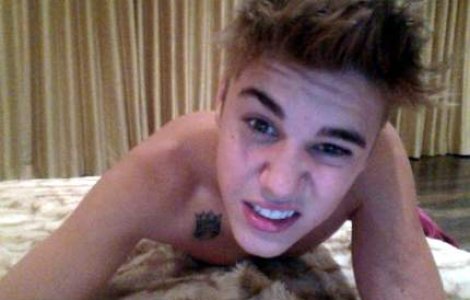 Bieber, dat in judecata: "Mi-a furat banii pentru a-si plati marirea de penis"