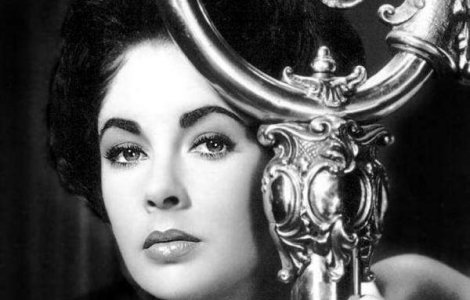 Topul celor mai bogate vedete care nu mai sunt in viata: Liz Taylor, pe primul loc