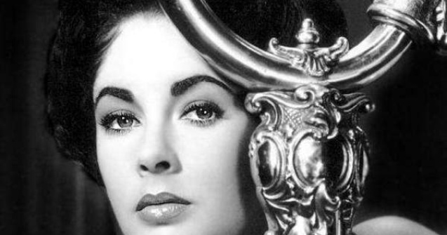 Topul celor mai bogate vedete care nu mai sunt in viata: Liz Taylor, pe primul loc
