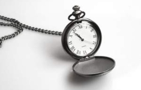 CE i-a lasat "in aer": Ministrii cauta bani pentru salvarea programelor presuspendate