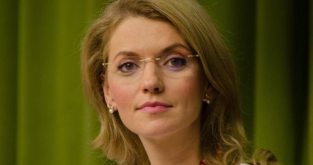 Gorghiu: Guvernul PNL joaca cu mandatul pe masa