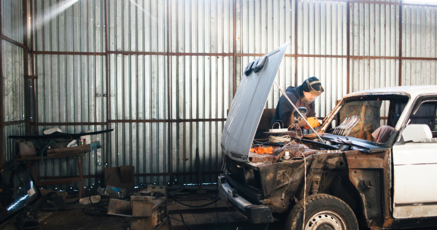 Cum aduci o masina veche la gloria de altadata fara mari batai de cap
