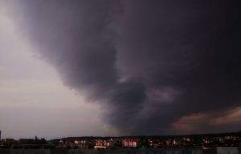 Washington si statul New York declara stare de urgenta in asteptarea uraganului Sandy