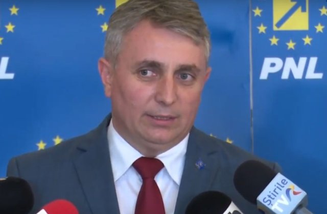Ministrul Transporturilor, catre sefii de institutii care "nu sunt confortabili" cu politicile guvernului: Sa faca un pas in lateral