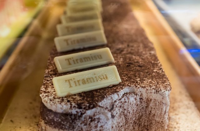 30+ recorduri stabilite in 2019: de la inelul cu 7.777 de diamante pana la tiramisu din 50.000 de piscoturi