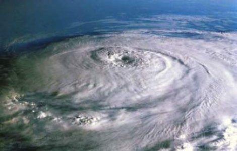  Top  FURIA NATURII: Cele mai devastatoare uragane din istorie