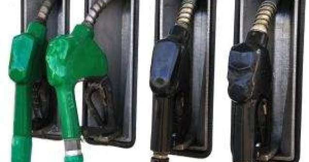 Petrom a ieftinit masiv benzina. Afla cat te va costa un litru de benzina