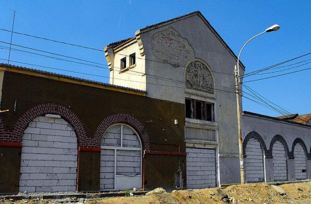 Hasotti: Hala Matache este o ruina. Trebuie mutata si reconstruita