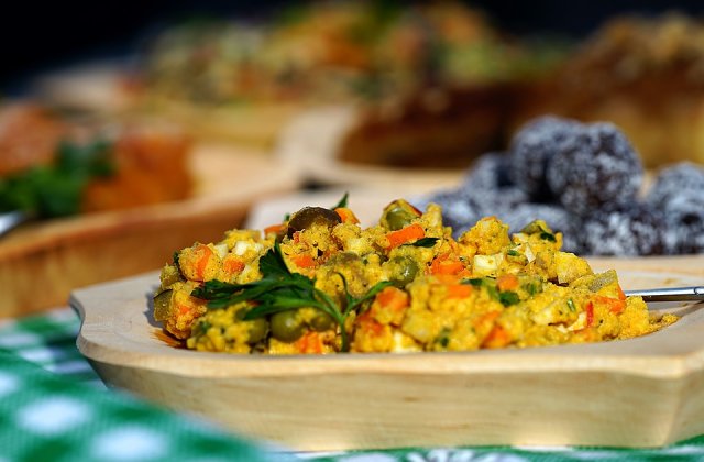 Nutritionist, despre salata de boeuf: A se consuma cu moderatie