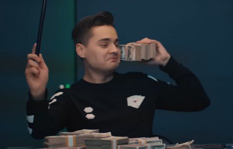 Reactia vloggerului Selly dupa ce a fost criticat de CTP: A lansat o p