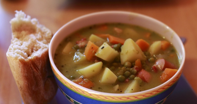 Nutritionist: Ciorba, preparatul dietetic si satios din tot meniul de