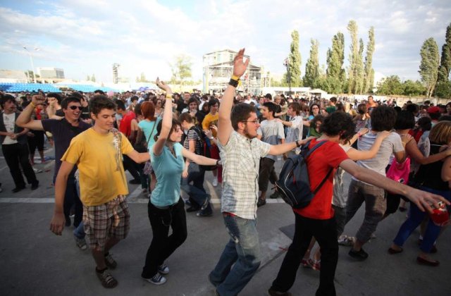 Fii ECO la B&#39;Estfest