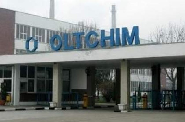 Oltchim, repornit cu avansuri date de clientii combinatului chimic