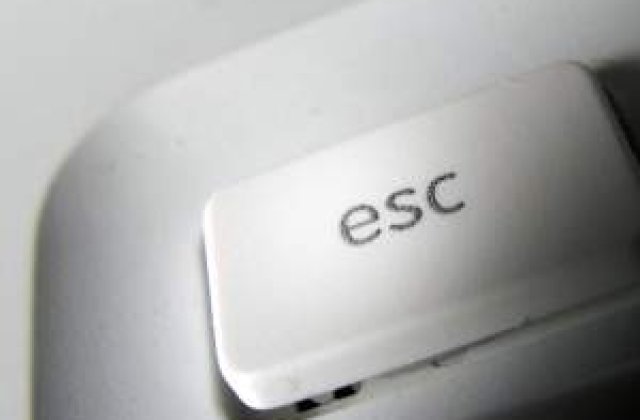 Romanii prefera software-ul piratat: Paguba de 207 mil. euro