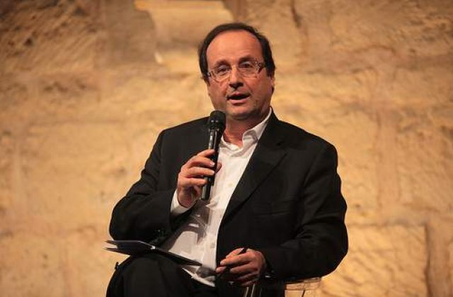 Hollande se plange: Exercitarea puterii este foarte dura!