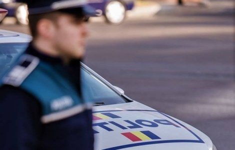 Tanar de 23 de ani, internat la Psihiatrie dupa ce a facut scandal si a lovit un politist