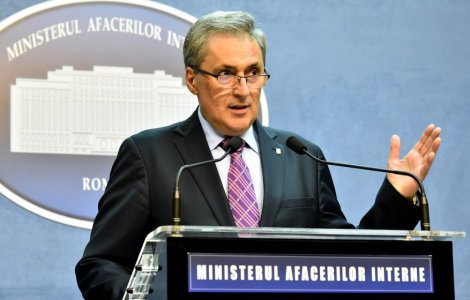 Vela: Imi cer scuze pentru greselile unor indivizi care nu au facut ci