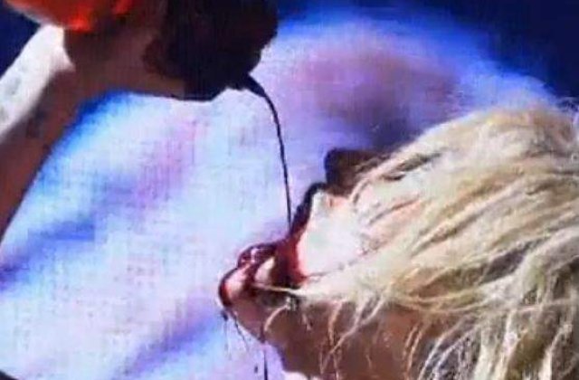 [VIDEO] Ke$ha: Beau sange uman pentru ca ma inspira