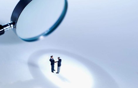 Dosarul FRAUDELOR BANCARE: Aurel Saramet, cercetat in libertate