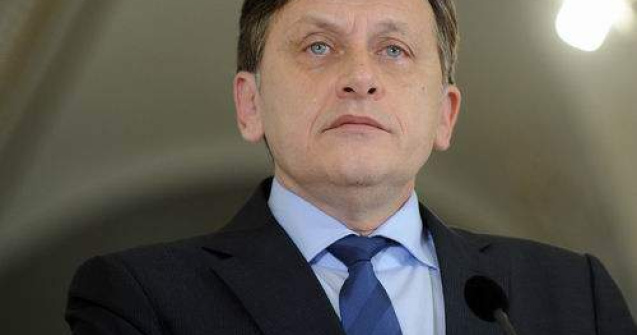 Antonescu: Nu exista un plan de suspendare, nu ne aflam in fata unei incalcari a Constitutiei