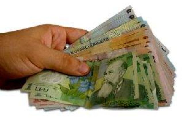 Castigul salarial a crescut in septembrie cu 0,3%, la 1.538 lei