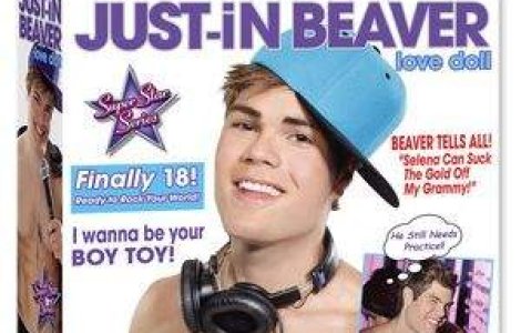  Foto  Justin Bieber are propria papusa gonflabila: "Just-in Beaver"