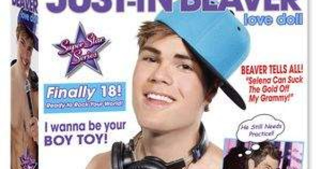  Foto  Justin Bieber are propria papusa gonflabila: "Just-in Beaver"