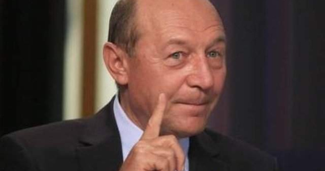 Basescu: Predoiu este la un pas sa puna din nou judecatorii sub contro