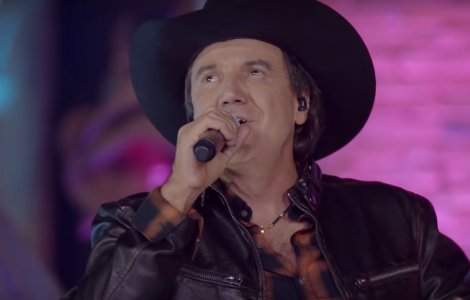 Cantaretul Juliano Cezar a murit pe scena, in plin concert/ VIDEO