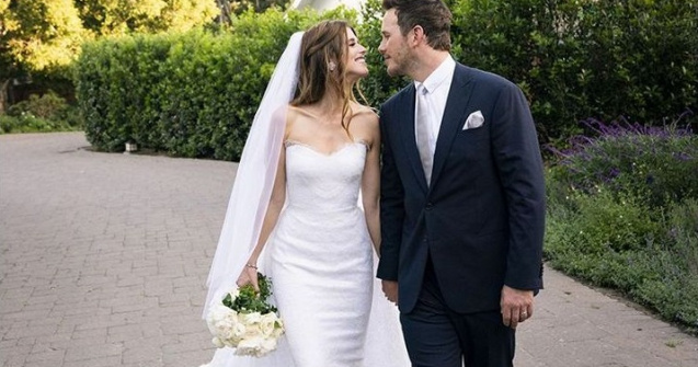  Top  Nunti secrete vs ceremonii cu fast: 10+ vedete care si-au unit destine