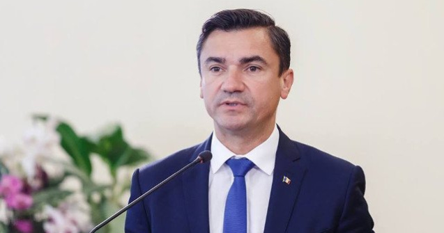 Primarul Mihai Chirica solicita interzicerea comercializarii petardelo