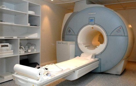 Un copil de trei ani a murit din cauza unei injectii la Centrul Medical Unirea