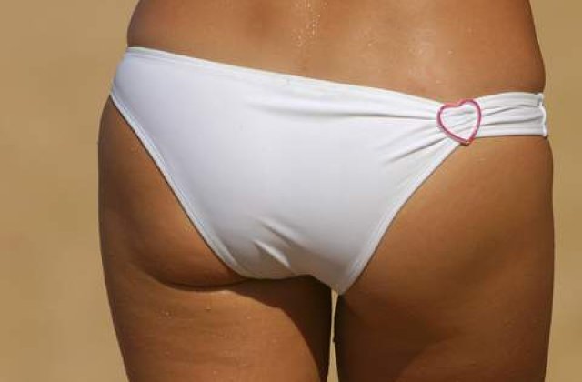 A primit 25.000 de euro pentru a studia posterioarele femeilor