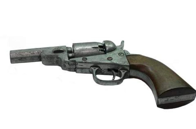 Un pastor american le-a cerut enoriasilor sa vina cu pistoalele la Biserica