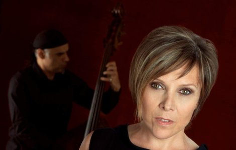 Vaya con Dios vine in Romania